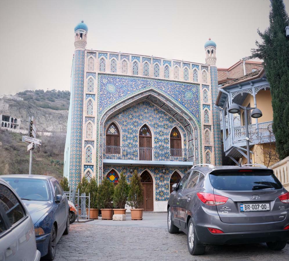 Nina' Cozy Apartment Tbilisi ภายนอก รูปภาพ